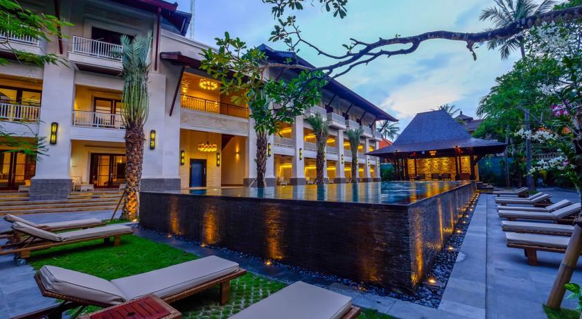 Puri Santrian 4*