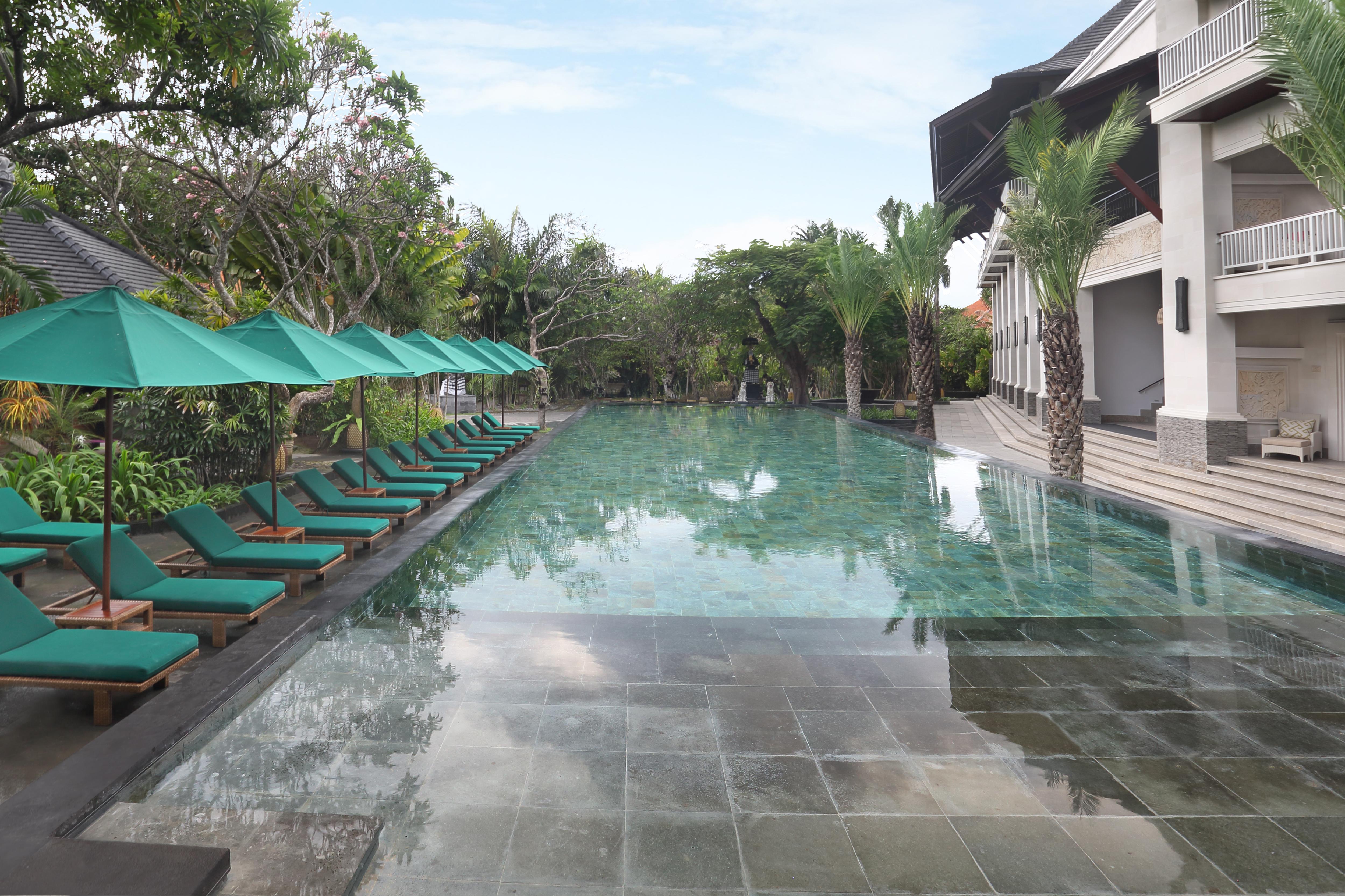 Puri Santrian And 4* Sanur