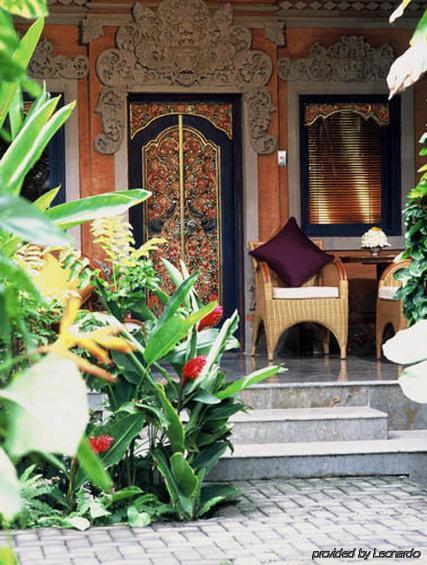 Puri Santrian And Sanur