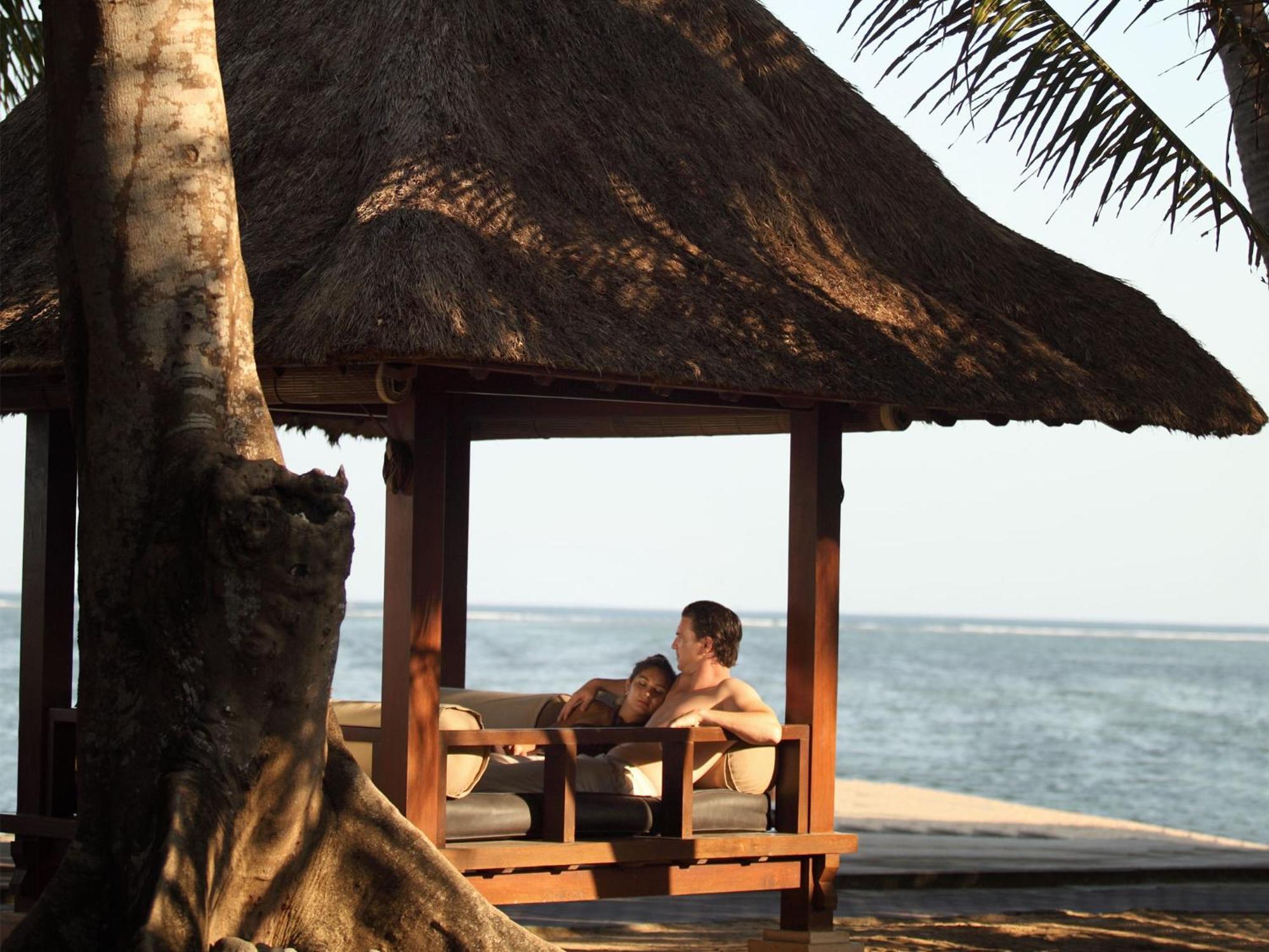 Puri Santrian And 4* Sanur